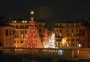 Luci di Natale, accesi l’albero a piazza di Spagna e le luminarie a via Condotti